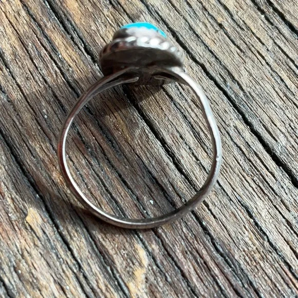 Vintage turquoise sterling ring - Picture 6 of 8